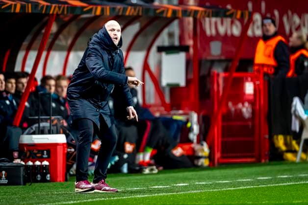 FC Twente trainer Joseph Oosting during the match Twente - Besiktas at the Grolsch Veste for the UEFA Europa League - League phase - Matchday 8 season 2024-2025 in ENSCHEDE, Netherlands on 30 january 2025, (photo by Marcel van Dorst EYE4images Defodi-746_212161