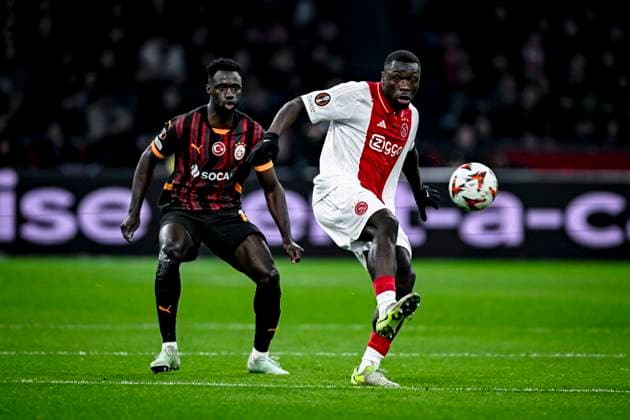 Galatasaray defender Davidson Sanchez, AFC Ajax Amsterdam forwarder Brian Brobbey, during the match Ajax - Galatasaray at the Johan Cruijff ArenA for the UEFA Europa League - League phase - Matchday 8 season 2024-2025 in AMSTERDAM, Netherlands on 30 januari 2025, (photo by Stefan Koops EYE4images DeFodi Images) Defodi-746_212166
