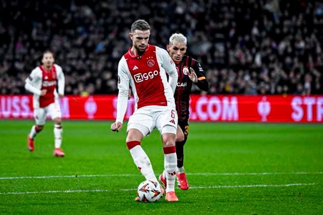AFC Ajax Amsterdam midfielder Jordan Henderson, Galatasaray midfielder Lucas Torreira, during the match Ajax - Galatasaray at the Johan Cruijff ArenA for the UEFA Europa League - League phase - Matchday 8 season 2024-2025 in AMSTERDAM, Netherlands on 30 januari 2025, (photo by Stefan Koops EYE4images DeFodi Images) Defodi-746_212176