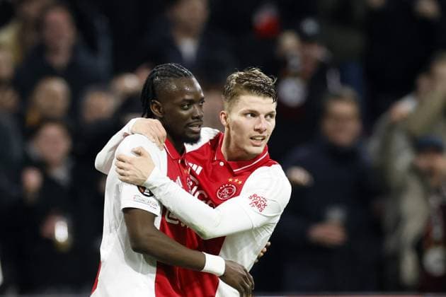 AMSTERDAM - (l-r) Bertrand Traore of Ajax, Anton Gaaei of Ajax celebrate the 1-0 during the UEFA Europa League match between AFC Ajax and Galatasaray at the Johan Cruijff ArenA on Jan. 30, 2025 in Amsterdam, Netherlands. ANP KOEN VAN WEEL UEFA Europa League 2024 25 League Phase MD8 2024 25 xVIxANPxSportx xxANPxIVx 518737179 originalFilename: 518737179.jpg