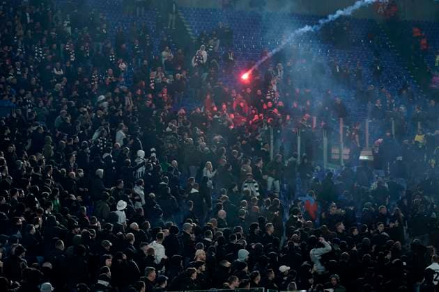 . throwing pyros between the fans, UEFA Europa League 2024 25 League Phase MD8, AS Roma v Eintracht Frankfurt, Stadio Olimpico, January 30, 2025, Rome, Italy.