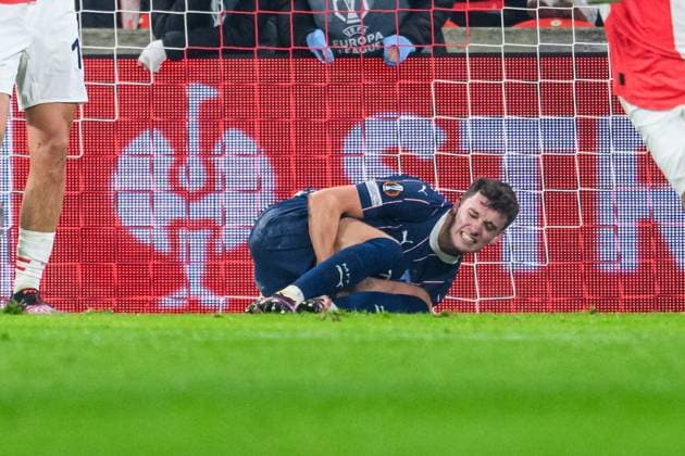 250130 Colin Rösler of Malmö FF in pain during the UEFA Europa League football match between Slavia Prag and Malmö FF on January 30, 2025 in Prague. Photo: Mathilda Ahlberg BILDBYRAN kod MA MA0779 fotboll football soccer fotball uefa europa league europa league slavia prag malmö ff bbeng bbauto Copyright: MATHILDAxAHLBERG BB250130MA087
