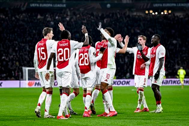 Players of Ajax celebrating the goal of AFC Ajax Amsterdam midfielder Kian Fitz-Jim 2-0, during the match Ajax - Galatasaray at the Johan Cruijff ArenA for the UEFA Europa League - League phase - Matchday 8 season 2024-2025 in AMSTERDAM, Netherlands on 30 januari 2025, (photo by Stefan Koops EYE4images DeFodi Images) Defodi-746_212223