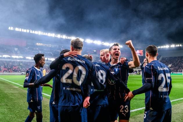 250130 Hugo Bolin of Malmö FF celebrates after scoring the 1-2 goal during the UEFA Europa League football match between Slavia Prag and Malmö FF on January 30, 2025 in Prague. Photo: Mathilda Ahlberg BILDBYRAN kod MA MA0779 fotboll football soccer fotball uefa europa league europa league slavia prag malmö ff bbeng jubel Copyright: MATHILDAxAHLBERG BB250130MA103