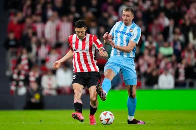 Athletic Club v FC Viktoria Plzen - UEFA Europa League 2024 25 League Phase MD8 Oscar de Marcos right-back of Athletic Club and Spain and Daniel Vasulin centre-forward of Viktoria Plzen and Czech Republic compete for the ball during the UEFA Europa League 2024 25 League Phase MD8 match between Athletic Club and FC Viktoria Plzen at Estadio de San Mames on January 30, 2025 in Bilbao, Spain. Bilbao Spain  Copyright: xJosexBretonx originalFilename:bretonhernandez-athletic250130_npmDu.jpg