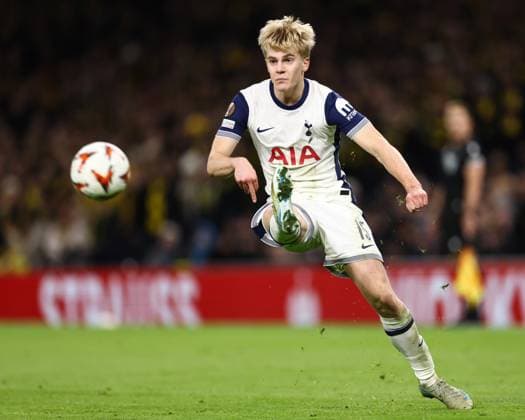 Tottenham Hotspur v Elfsborg 30 January 2025, London - Europa League Football - Tottenham Hotspur v Elfsborg - Lucas Bergvall of Tottenham Hotspur - Photo: Jacques Feeney Offside. London UK Copyright: xJacquesxFeeneyx xOffsidexOffside