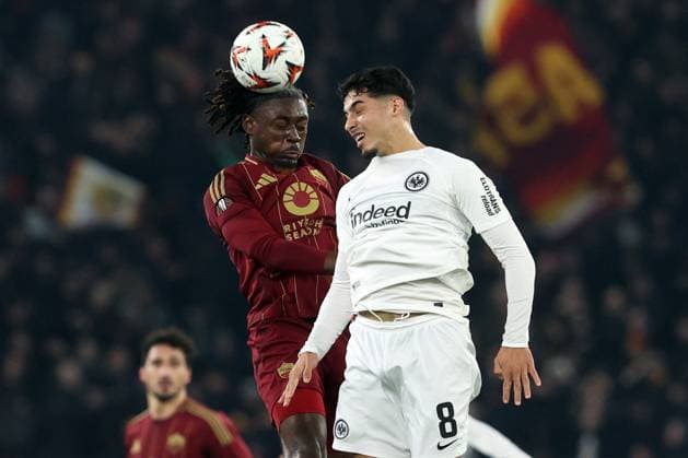 CALCIO - UEFA Europa League - AS Roma vs Eintracht Frankfurt Rome, Italy 30.01.2025: Manu Kone of Roma, Fares Chaibi of Eintracht Frankfurt during the Uefa Europa League 2024-2025, football match between AS Roma vs Eintracht Frankfurt at Olympic Stadium in Rome. Rome Italy  Copyright: xIPAxSport ABACAx