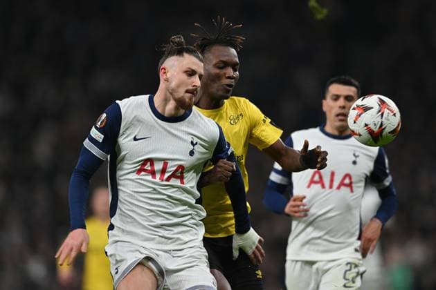 Radu Dragusin of Tottenham Hotspur and Jalal Abdullai of Elfsborg challenge for the ball during the UEFA Europa League match between Tottenham Hotspur and Elfsborg at Tottenham Hotspur Stadium, London, England on 30 January 2025. Copyright: xPhilxHutchinsonx 42460057