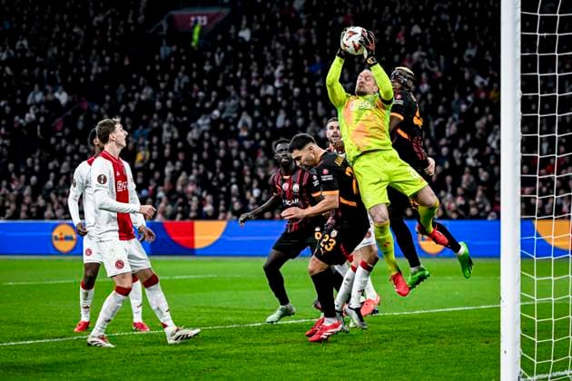 Galatasaray defender Kaan Ayhan, AFC Ajax Amsterdam goalkeeper Remko Pasveer, Galatasaray forward Victor Osimhen, during the match Ajax - Galatasaray at the Johan Cruijff ArenA for the UEFA Europa League - League phase - Matchday 8 season 2024-2025 in AMSTERDAM, Netherlands on 30 januari 2025, (photo by Stefan Koops EYE4images DeFodi Images) Defodi-746_212436