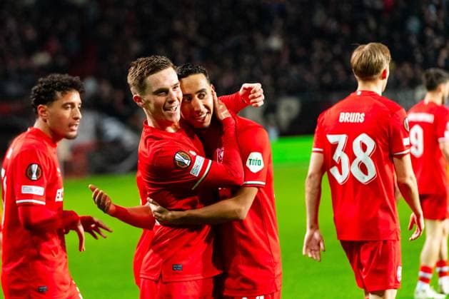 ENSCHEDE, Stadium Grolsch Veste, 30-01-2025 , season 2024 2025 , Europa League during the match Twente - Besiktas FC Twente player Daan Rots FC Twente player Anass Salah-Eddine celebrate 1-0 Twente - Besiktas  x27631578x Copyright:
