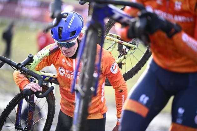 Dutch Pim Ronhaar pictured during a track reconnaissance ahead of the UCI cyclocross World Championship, WM, Weltmeisterschaft in Lievin, France, Friday 31 January 2025. The world championships are taking place from 31 January until 02 February. JASPERxJACOBS  x111504180x