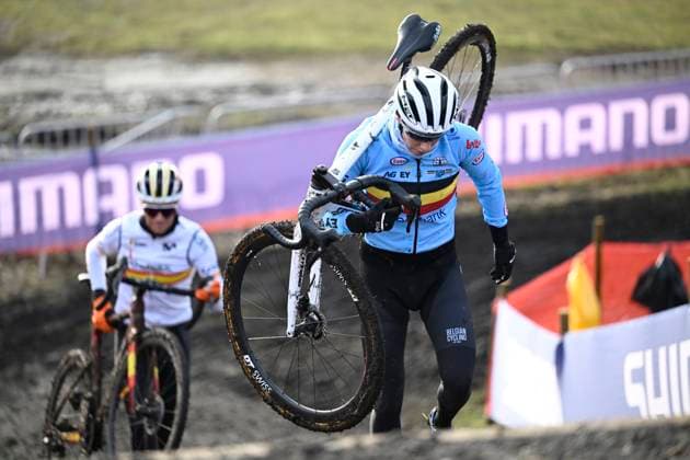 2025 UCI Cyclo-Cross WC - Media activities 31 01 2025 LIEVIN, FRANCE - JANUARY 31 : Cant Sanne (BEL) on training during the official training session on the track of the 2025 UCI Cyclo-Cross World Championships on January 31, 2025 in Lievin, France, 31 01 2025 Lievin France  Copyright: xNicoxVereeckenx