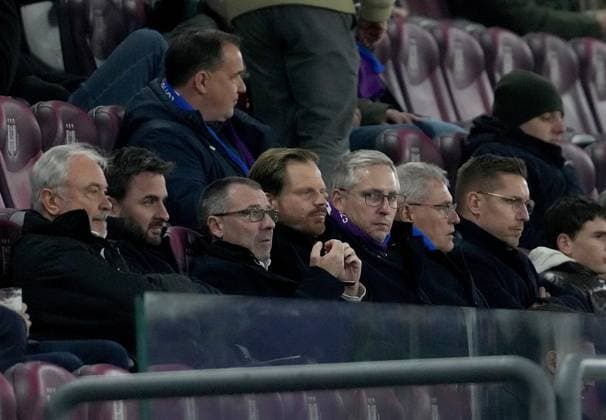 30.01.2025, Lotto Park, Anderlecht, Europa League, RSC Anderlecht vsTSG 1899 Hoffenheim , im Bild Präsident Jörg Albrecht (Hoffenheim), Geschäftsführer Finanzen Frank Briel (Hoffenheim), Vorsitzender Geschäftsführung Dr. Markus Schütz (Hoffenheim), Geschäftsführer kaufmännisch Tim Jost (Hoffenheim) (Photo by Hasan Bratic DeFodi Images) Defodi-506_20250130_hbr_3094
