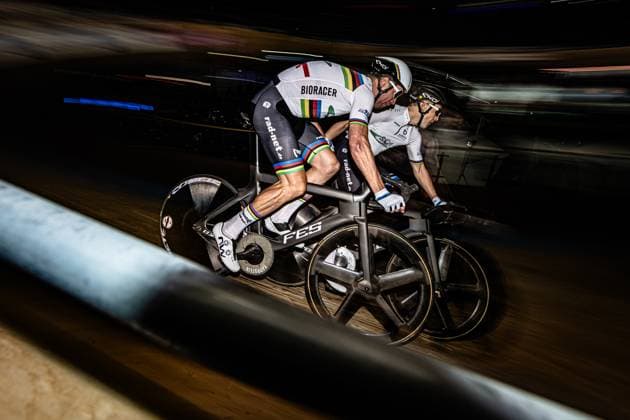 KLUGE Roger, REINHARDT Theo: Six Day Berlin 2025 Team 1 - KLUGE Roger ( GER ) - Black - REINHARDT Theo ( GER ) - Red Querformat - quer - horizontal - Landscape - Event Veranstaltung: Six Day Berlin 2025 - Category Kategorie: Cycling - Track cycling, Rad, Radsport, Bahnrad, Bahn Sixdays - Elite Men - Location Ort: Europe Germany - Berlin - Velodrom Berlin - Discipline: Team Time Trail - Distance: 500 m - Date Datum: 31.01.2025 Friday Day 1 -
