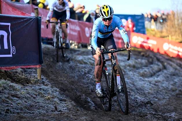 2025 UCI Cyclo-Cross WC - Women Junior LIEVIN, FRANCE - FEBRUARY 01 : Maes Lisa (BEL) in action during the 2025 UCI Cyclo-Cross World Championships for Women Junior on February 01, 2025 in Lievin, France, 01 02 2025 Lievin France  Copyright: xNicoxVereeckenx