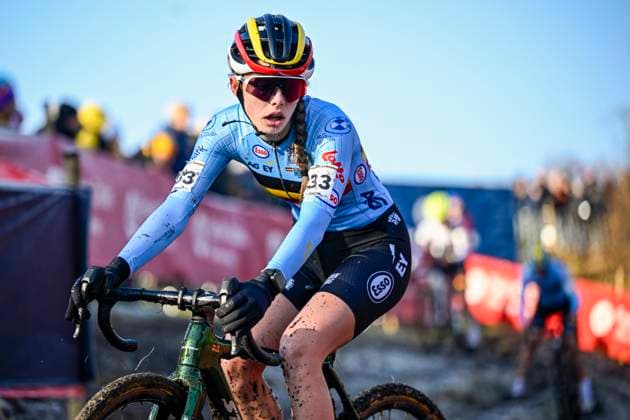 2025 UCI Cyclo-Cross WC - Women Junior LIEVIN, FRANCE - FEBRUARY 01 : Peeters Zita (BEL) in action during the 2025 UCI Cyclo-Cross World Championships for Women Junior on February 01, 2025 in Lievin, France, 01 02 2025 Lievin France  Copyright: xNicoxVereeckenx