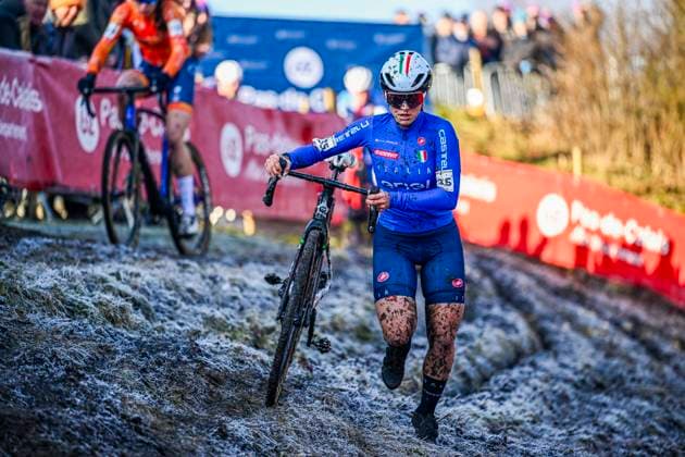 2025 UCI Cyclo-Cross WC - Women Junior LIEVIN, FRANCE - FEBRUARY 01 : Ferri Elisa (ITA) in action during the 2025 UCI Cyclo-Cross World Championships for Women Junior on February 01, 2025 in Lievin, France, 01 02 2025 Lievin France  Copyright: xNicoxVereeckenx