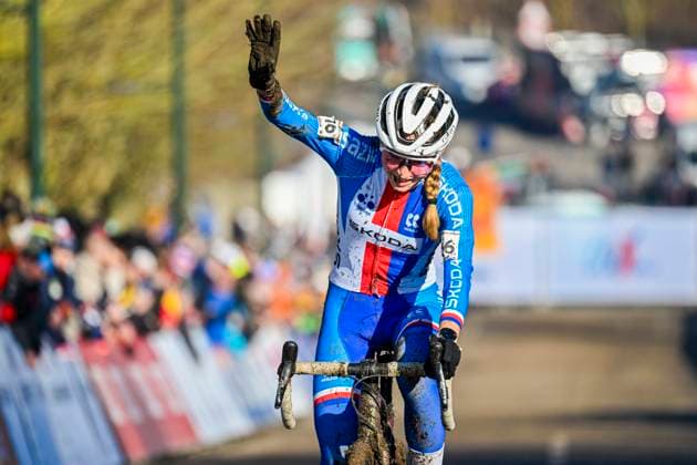 2025 UCI Cyclo-Cross WC - Women Junior LIEVIN, FRANCE - FEBRUARY 01 : Pichon Laly (FRA) at the finish line during the 2025 UCI Cyclo-Cross World Championships for Women Junior on February 01, 2025 in Lievin, France, 01 02 2025 Lievin France  Copyright: xNicoxVereeckenx
