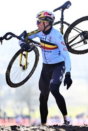 Belgian Wout van Aert pictured during a training session at the UCI Cyclocross World Championships, in Lievin, France, Saturday 01 February 2025. The world championships are taking place from 31 January until 02 February. JASPERxJACOBS  x111568066x