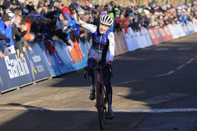 2025 ciclo-cross world championships - Lievin, France - Women junior - Lise Revol during the race during 2025 UCI Cyclo-Cross World Championships, Cyclocross race in Lievin, France, February 01 2025  Copyright: xStefanoxCavasino IPAxSportx xipa-agency.netx xx IPA_53517550 IPA_Agency_IPA53517550