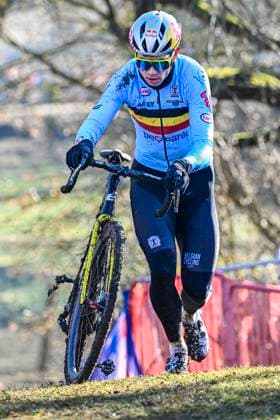2025 UCI Cyclo-Cross WC - Media activities 01 02 2025 LIEVIN, FRANCE - FEBRUARY 01 : Van Aert Wout (BEL) on training during the official training session on the track of the 2025 UCI Cyclo-Cross World Championships on February 01, 2025 in Lievin, France, 01 02 2025 Lievin France  Copyright: xNicoxVereeckenx
