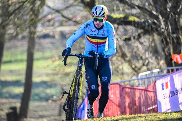 2025 UCI Cyclo-Cross WC - Media activities 01 02 2025 LIEVIN, FRANCE - FEBRUARY 01 : Van Aert Wout (BEL) on training during the official training session on the track of the 2025 UCI Cyclo-Cross World Championships on February 01, 2025 in Lievin, France, 01 02 2025 Lievin France  Copyright: xNicoxVereeckenx