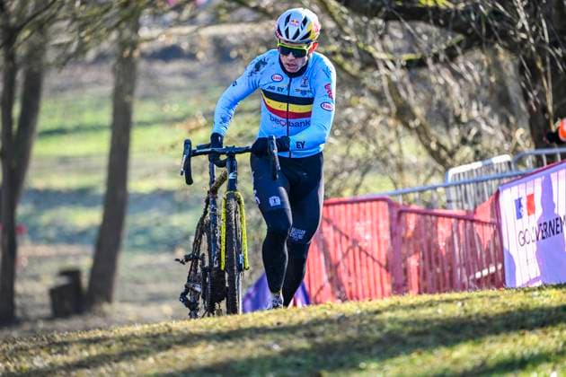 2025 UCI Cyclo-Cross WC - Media activities 01 02 2025 LIEVIN, FRANCE - FEBRUARY 01 : Van Aert Wout (BEL) on training during the official training session on the track of the 2025 UCI Cyclo-Cross World Championships on February 01, 2025 in Lievin, France, 01 02 2025 Lievin France  Copyright: xNicoxVereeckenx