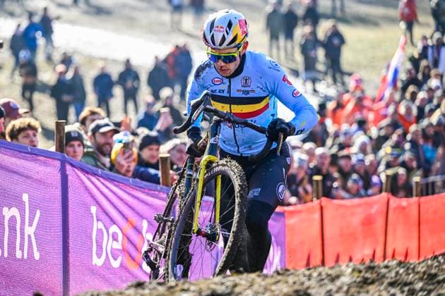 2025 UCI Cyclo-Cross WC - Media activities 01 02 2025 LIEVIN, FRANCE - FEBRUARY 01 : Van Aert Wout (BEL) on training during the official training session on the track of the 2025 UCI Cyclo-Cross World Championships on February 01, 2025 in Lievin, France, 01 02 2025 Lievin France  Copyright: xNicoxVereeckenx