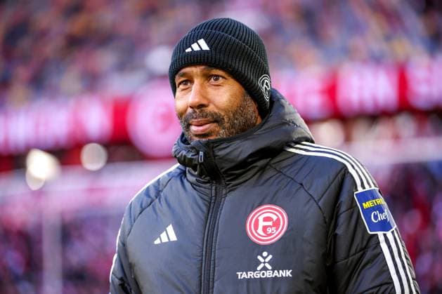 01.02.2025, Fußball, Fortuna Düsseldorf - SSV Ulm 1846, 2.. Fußball Bundesliga, 20. Spieltag, Merkur Spiel-Arena, Saison 2024 2025: Cheftrainer Daniel Thioune (Trainer Fortuna Düsseldorf) DFB regulations prohibit any use of photographs as image sequences and or quasi-video. Nordrhein-Westfalen Deutschland