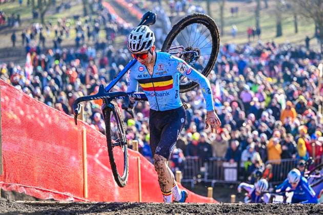 2025 UCI Cyclo-Cross WC - Men Under 23 LIEVIN, FRANCE - FEBRUARY 01 : Michels Jente (BEL) in action during the 2025 UCI Cyclo-Cross World Championships for Men Under 23 on February 01, 2025 in Lievin, France, 01 02 2025 Lievin France  Copyright: xNicoxVereeckenx