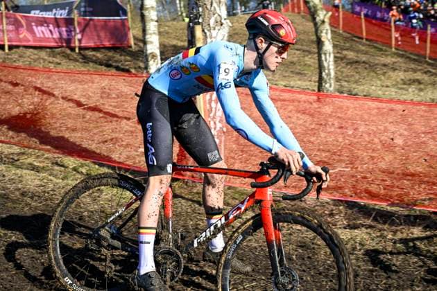 2025 UCI Cyclo-Cross WC - Men Under 23 LIEVIN, FRANCE - FEBRUARY 01 : De Bruyckere Kay (BEL) in action during the 2025 UCI Cyclo-Cross World Championships for Men Under 23 on February 01, 2025 in Lievin, France, 01 02 2025 Lievin France  Copyright: xNicoxVereeckenx
