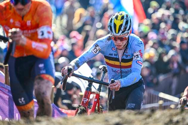 2025 UCI Cyclo-Cross WC - Men Under 23 LIEVIN, FRANCE - FEBRUARY 01 : Vandenberghe Viktor (BEL) in action during the 2025 UCI Cyclo-Cross World Championships for Men Under 23 on February 01, 2025 in Lievin, France, 01 02 2025 Lievin France  Copyright: xNicoxVereeckenx
