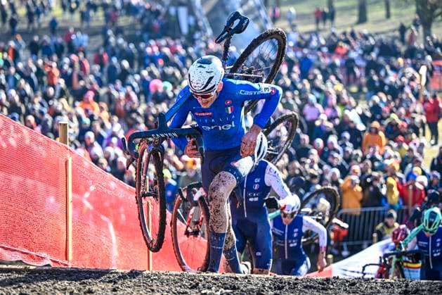 2025 UCI Cyclo-Cross WC - Men Under 23 LIEVIN, FRANCE - FEBRUARY 01 : Italian rider (ITA) in action during the 2025 UCI Cyclo-Cross World Championships for Men Under 23 on February 01, 2025 in Lievin, France, 01 02 2025 Lievin France  Copyright: xNicoxVereeckenx