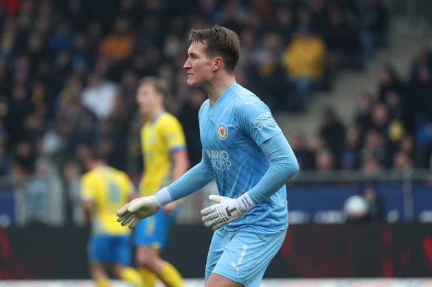 Braunschweig vs. Köln, 2. BL Braunschweig, 01.02.2025, FUßBALL - Eintracht Braunschweig vs. 1. FC Köln, 2. BL, Saison 2024 25. Torwart Ron-Thorben Hoffmann (Eintracht Braunschweig) Braunschweig