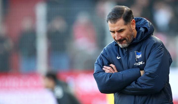Cristian Fiel Trainer Hertha Berlin , 2.Bundesliga , Jahn Regensburg-Hertha Berlin , Fußball , in den Jahnstadion , Regensburg , Bayern , Deutschland . Februar 01, 2025 . Photo by: Davide Elias Ipa Photo Pressefoto DENL Copyright: xDavidexEliasx