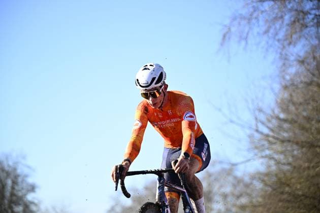 Dutch Tibor Del Grosso pictured in action during the men U23 race, at the UCI Cyclocross World Championships, in Lievin, France, Saturday 01 February 2025. The world championships are taking place from 31 January until 02 February. JASPERxJACOBS  x111570279x