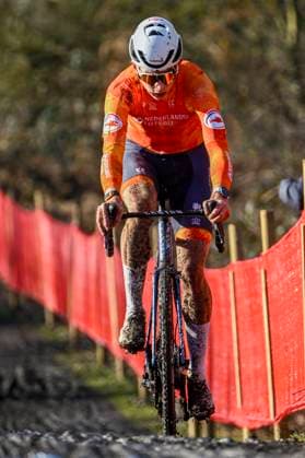 2025 UCI Cyclo-Cross WC - Men Under 23 LIEVIN, FRANCE - FEBRUARY 01 : Del Grosso Tibor (NED) in action during the 2025 UCI Cyclo-Cross World Championships for Men Under 23 on February 01, 2025 in Lievin, France, 01 02 2025 Lievin France  Copyright: xNicoxVereeckenx