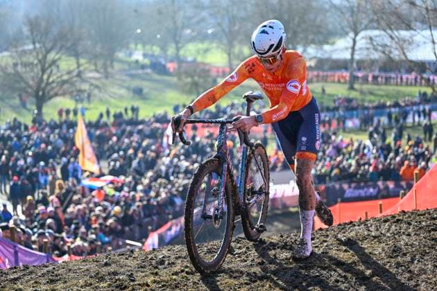 2025 UCI Cyclo-Cross WC - Men Under 23 LIEVIN, FRANCE - FEBRUARY 01 : Del Grosso Tibor (NED) in action during the 2025 UCI Cyclo-Cross World Championships for Men Under 23 on February 01, 2025 in Lievin, France, 01 02 2025 Lievin France  Copyright: xNicoxVereeckenx