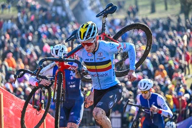 2025 UCI Cyclo-Cross WC - Men Under 23 LIEVIN, FRANCE - FEBRUARY 01 : Vandenberghe Viktor (BEL) in action during the 2025 UCI Cyclo-Cross World Championships for Men Under 23 on February 01, 2025 in Lievin, France, 01 02 2025 Lievin France  Copyright: xNicoxVereeckenx