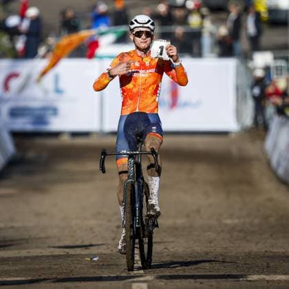 LIEVIN, FRANCE - Tibor Del Grosso (Netherlands) crosses the finish line first during the cyclocross World Cup in Lievin, France. ANP BAS CZERWINSKI xVIxANPxSportx xxANPxIVx 518847566 originalFilename: 518847566.jpg