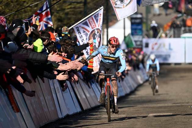 2025 UCI Cyclo-Cross WC - Men Under 23 LIEVIN, FRANCE - FEBRUARY 01 : De Bruyckere Kay (BEL) at the finish line coming in second during the 2025 UCI Cyclo-Cross World Championships for Men Under 23 on February 01, 2025 in Lievin, France, 01 02 2025 Lievin France  Copyright: xNicoxVereeckenx
