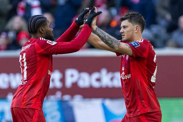 2. Fussball-Bundesliga: Fortuna Düsseldorf - SSV Ulm 1846 Fussball, 01.02.2024 Jubel nach dem Tor zum 3:2 durch Dawid Kownacki (Fortuna Düsseldorf, 24). 2. Fussball-Bundesliga, Fortuna Düsseldorf - SSV Ulm 1846 Fussball, 20. Spieltag, am 01.02.2024, Merkur Spiel-Arena, Düsseldorf DFL regulations prohibit any use of photographs as image sequences and or quasi-video