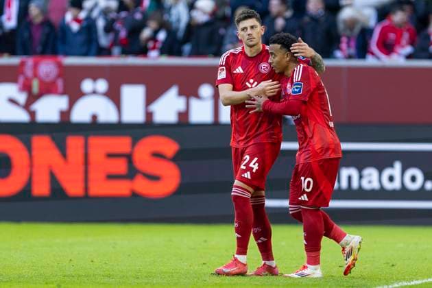 2. Fussball-Bundesliga: Fortuna Düsseldorf - SSV Ulm 1846 Fussball, 01.02.2024 Jubel nach dem Tor zum 3:2 durch Dawid Kownacki (Fortuna Düsseldorf, 24). 2. Fussball-Bundesliga, Fortuna Düsseldorf - SSV Ulm 1846 Fussball, 20. Spieltag, am 01.02.2024, Merkur Spiel-Arena, Düsseldorf DFL regulations prohibit any use of photographs as image sequences and or quasi-video