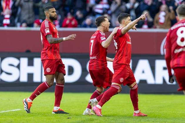 2. Fussball-Bundesliga: Fortuna Düsseldorf - SSV Ulm 1846 Fussball, 01.02.2024 Jubel nach dem Tor zum 3:2 durch Dawid Kownacki (Fortuna Düsseldorf, 24). 2. Fussball-Bundesliga, Fortuna Düsseldorf - SSV Ulm 1846 Fussball, 20. Spieltag, am 01.02.2024, Merkur Spiel-Arena, Düsseldorf DFL regulations prohibit any use of photographs as image sequences and or quasi-video