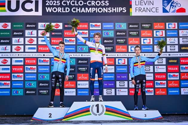 2025 UCI Cyclo-Cross WC - Men Under 23 LIEVIN, FRANCE - FEBRUARY 01 : Del Grosso Tibor (NED) , Michels Jente (BEL) , De Bruyckere Kay (BEL) on the podium during the 2025 UCI Cyclo-Cross World Championships for Men Under 23 on February 01, 2025 in Lievin, France, 01 02 2025 Lievin France  Copyright: xNicoxVereeckenx