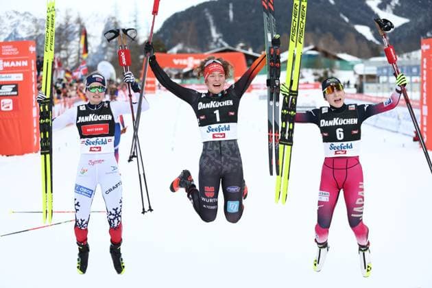 Bilder des Jahres 2025, Sport 02 Februar Sport Themen der Woche KW05 Sport Bilder des Tages NORDIC SKIING - FIS WC Seefeld SEEFELD,AUSTRIA,01.FEB.25 - NORDIC SKIING, NORDIC COMBINED, CROSS COUNTRY - FIS World Cup, 5km individual, compact, ladies. Image shows Gyda Westvold Hansen (NOR), Nathalie Armbruster (GER) and Haruka Kasai (JPN).  GEPAxpictures xDavidxGeieregger