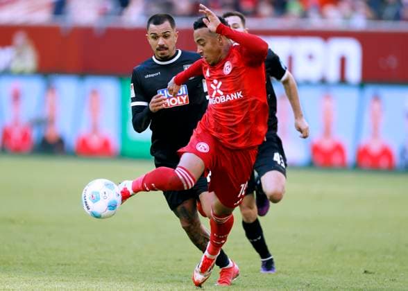 VAN BREDERODE Myron Fortuna Duesseldorf DFL 2. Bundesliga Saison 2024 - 2025 Spiel Fortuna Duesseldorf - SSV Ulm 3 : 2 am 01.02.2025 in Duesseldorf DFL REGULATIONS PROHIBIT ANY USE OF PHOTOGRAPHS as IMAGE SEQUENCES and or QUASI-VIDEO
