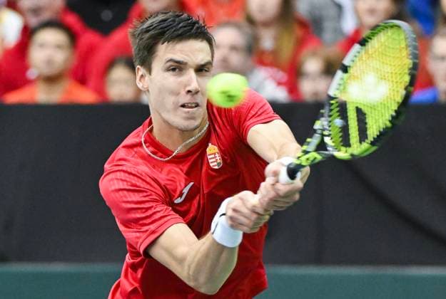 February 1, 2025, Montreal, Pq, Canada: Fabian Marozsan, of Hungary, plays a shot to Alexis Galarneau, of Canada, during their Davis Cup qualifying tennis match in Montreal on Saturday, February 1, 2025. Alexis Galarneau, Fabian Marozsan, - ZUMAc35_ 20250201_zaf_c35_020 Copyright: xGrahamxHughesx