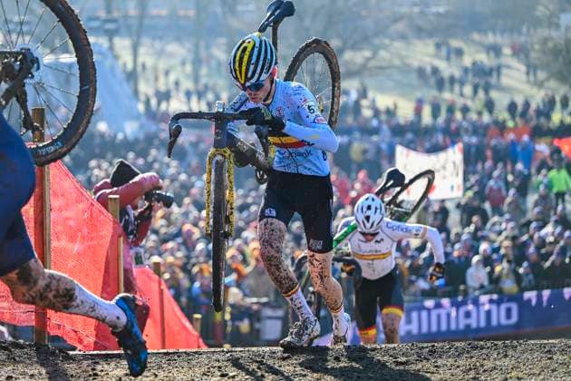 2025 UCI Cyclo-Cross WC - Men Junior LIEVIN, FRANCE - FEBRUARY 02 : Lejeune Giel (BEL) in action during the 2025 UCI Cyclo-Cross World Championships for Men Junior on February 02, 2025 in Lievin, France, 02 02 2025 Lievin France  Copyright: xNicoxVereeckenx