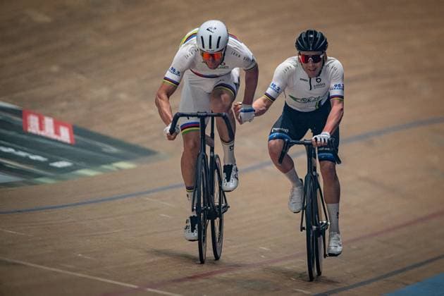 KLUGE Roger, REINHARDT Theo: Six Day Berlin 2025 Team 1 - KLUGE Roger ( GER ) - Red - REINHARDT Theo ( GER ) - Black Querformat - quer - horizontal - Landscape - Event Veranstaltung: Six Day Berlin 2025 - Category Kategorie: Cycling - Track cycling, Rad, Radsport, Bahnrad, Bahn Sixdays - Elite Men - Location Ort: Europe Germany - Berlin - Velodrom Berlin - Discipline: Madison - Distance: ... m - Date Datum: 01.02.2025 Saturday Day 2 -